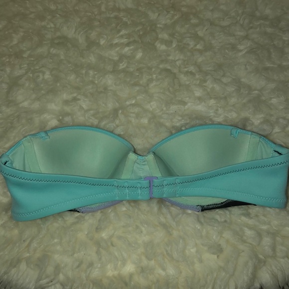 Victoria’s Secret swim top - Picture 2 of 2